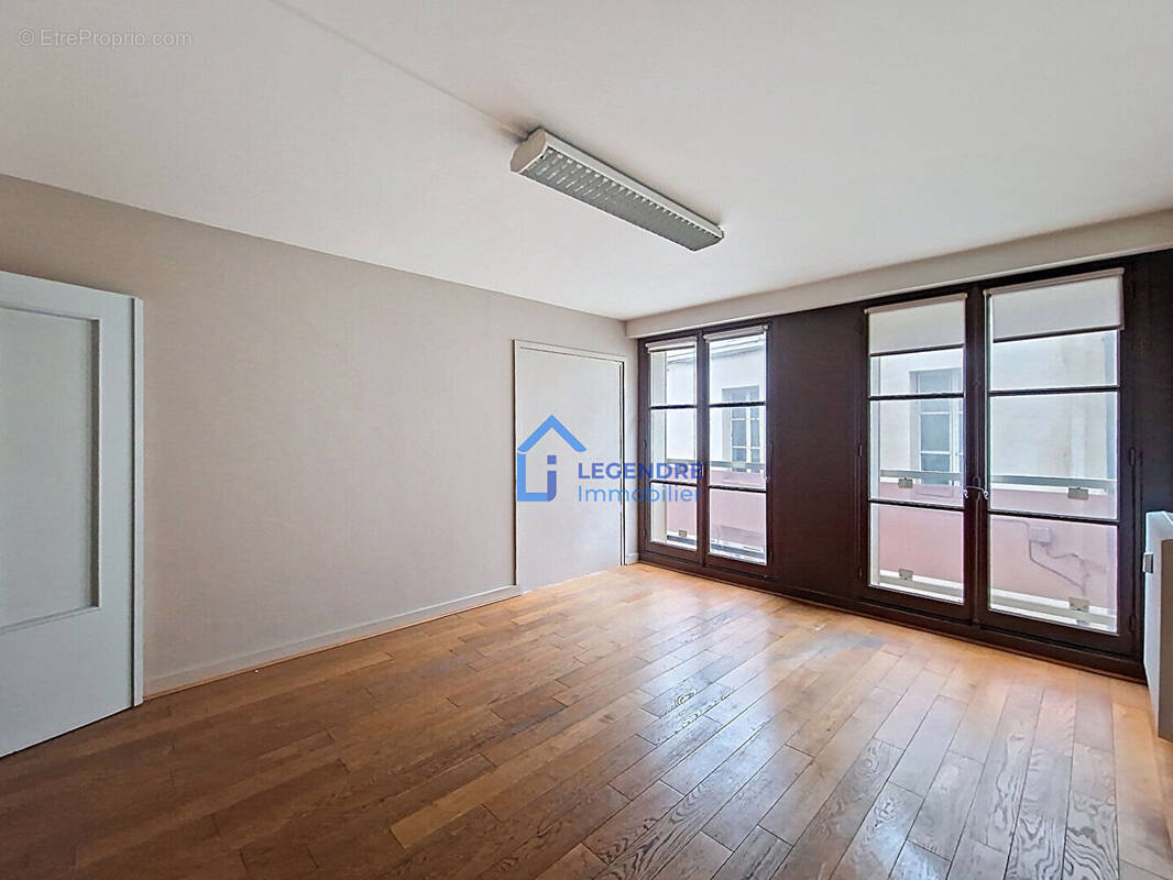 Appartement à PONTOISE