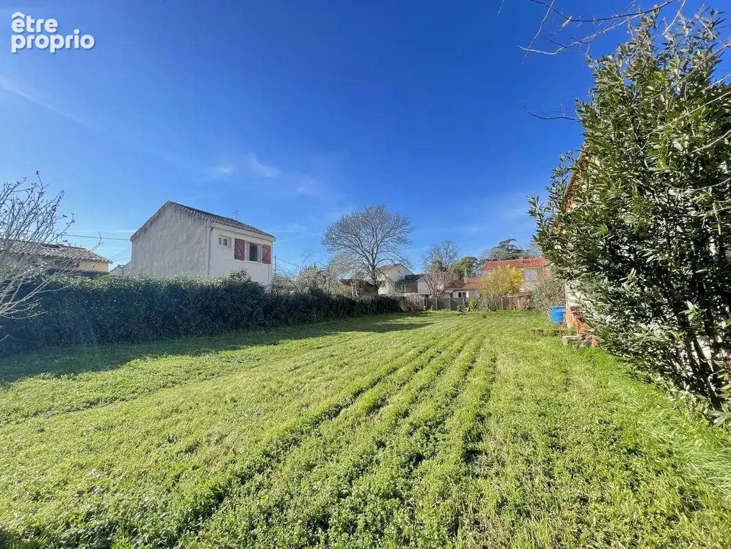 Terrain à PORTET-SUR-GARONNE