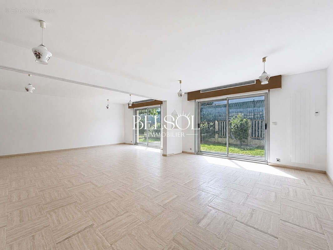 Maison à SUCY-EN-BRIE