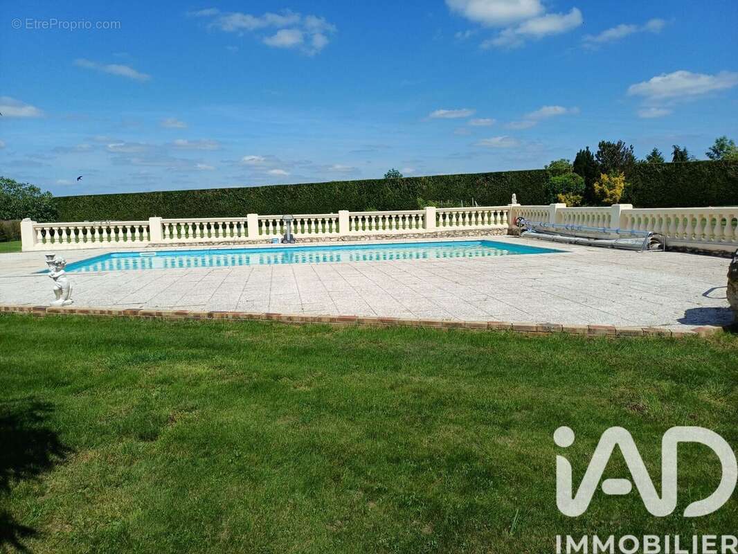 Photo 4 - Maison à MONTIGNY-LE-GUESDIER