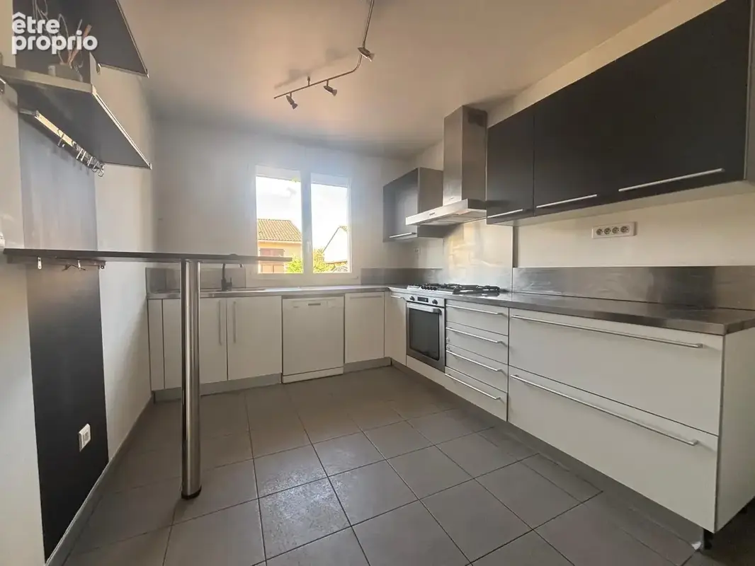 Maison 6 pièces 124 m² à vendre à Saint-Pierre-Du-Perray (91280) - photo 5