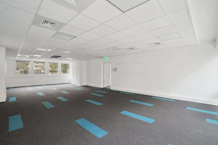 Commerce à PARIS-15E