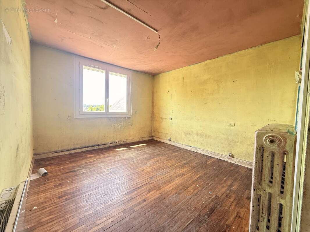 Appartement 202 m² à Pontivy  - photo 7