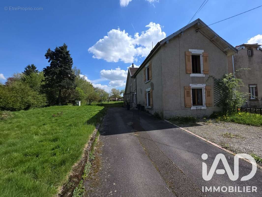 Maison 112 m² à Corbenay  - photo 6