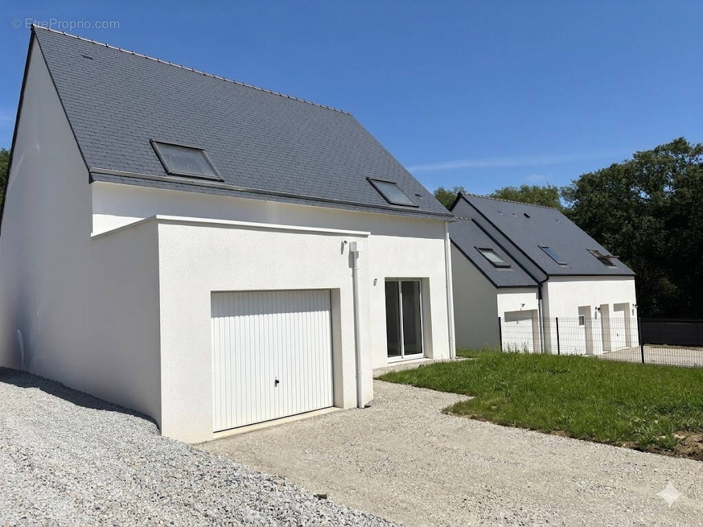 Maison à LOCMINE