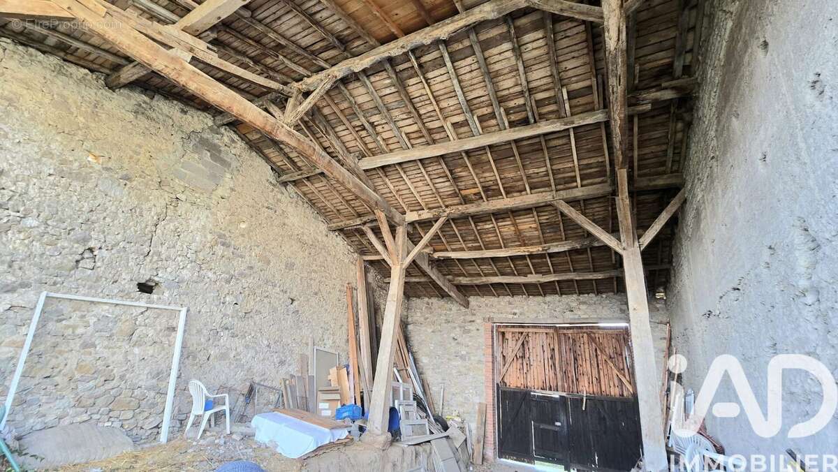 Maison 100 m² à Lezoux  - photo 5
