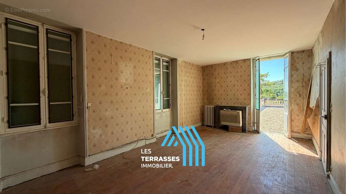 Maison 276 m² à Sauzet  - photo 8