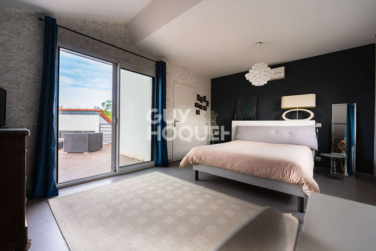 COURNON D'AUVERGNE- Maison d'architecte 301 m2- Piscine - photo 11