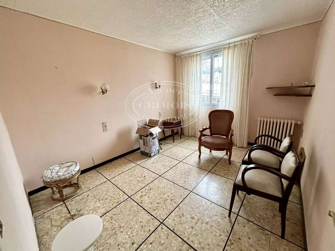 Maison à FABREZAN
