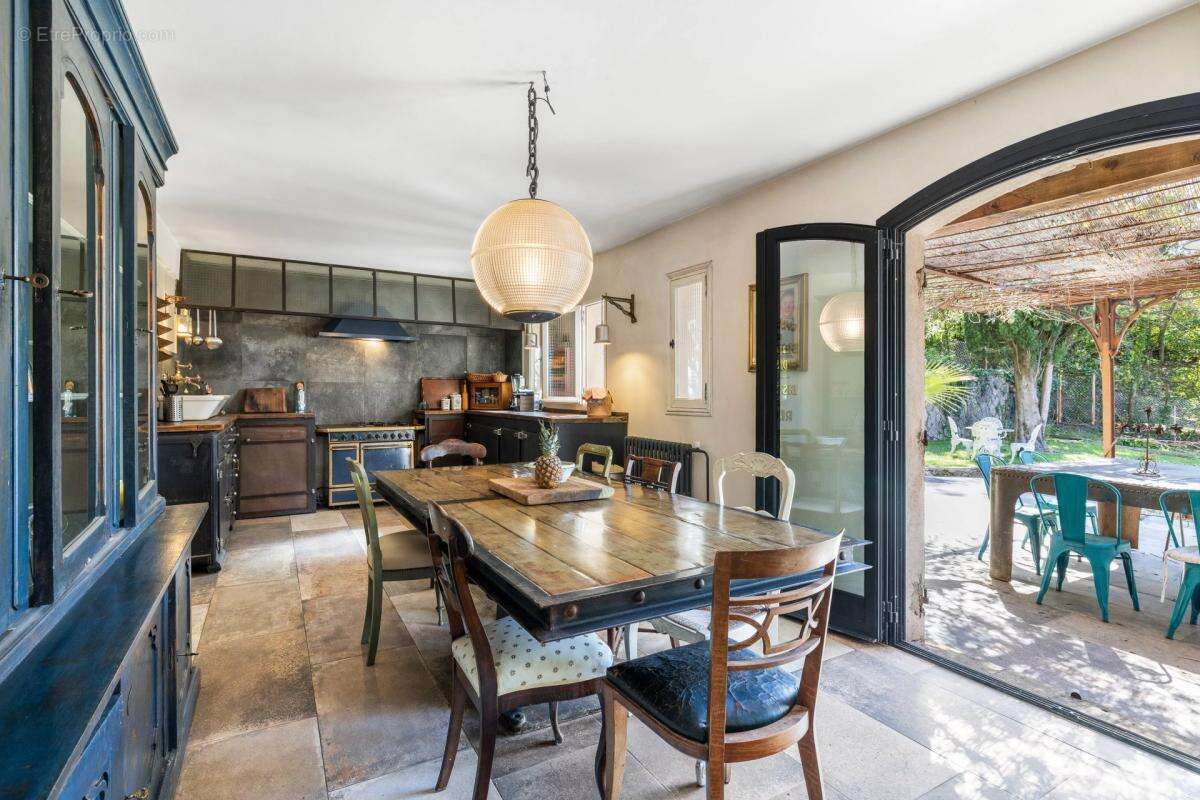 Maison à GRASSE