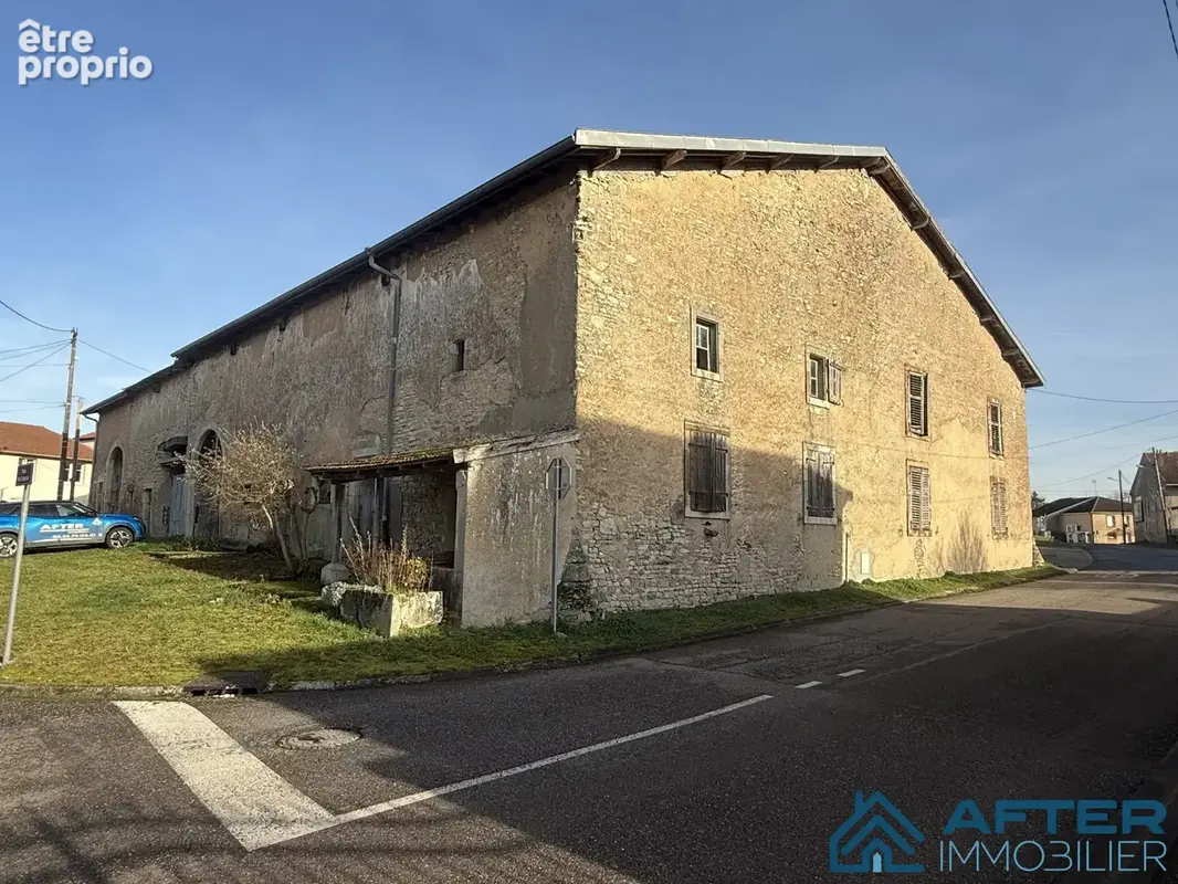 Maison à XERMAMENIL