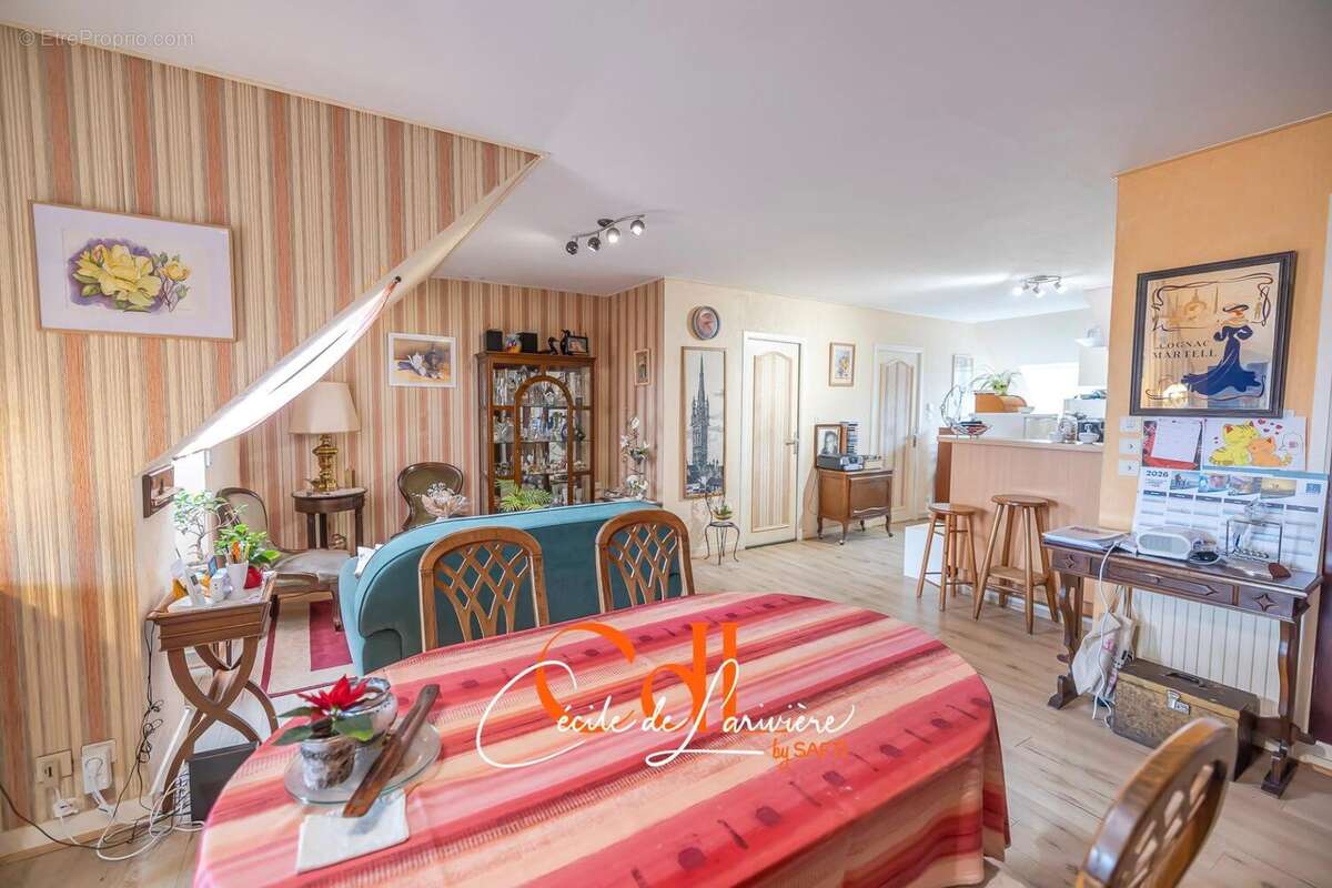 Photo 2 - Appartement à LANDIVISIAU
