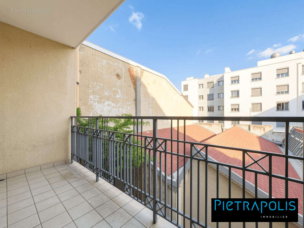 Appartement 79 m² à Lyon-2e  - photo 3