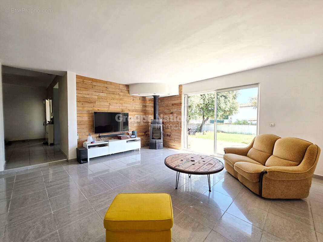 Maison 5 pièces, 137 m² Quartier prisé, proche du lac - photo 5