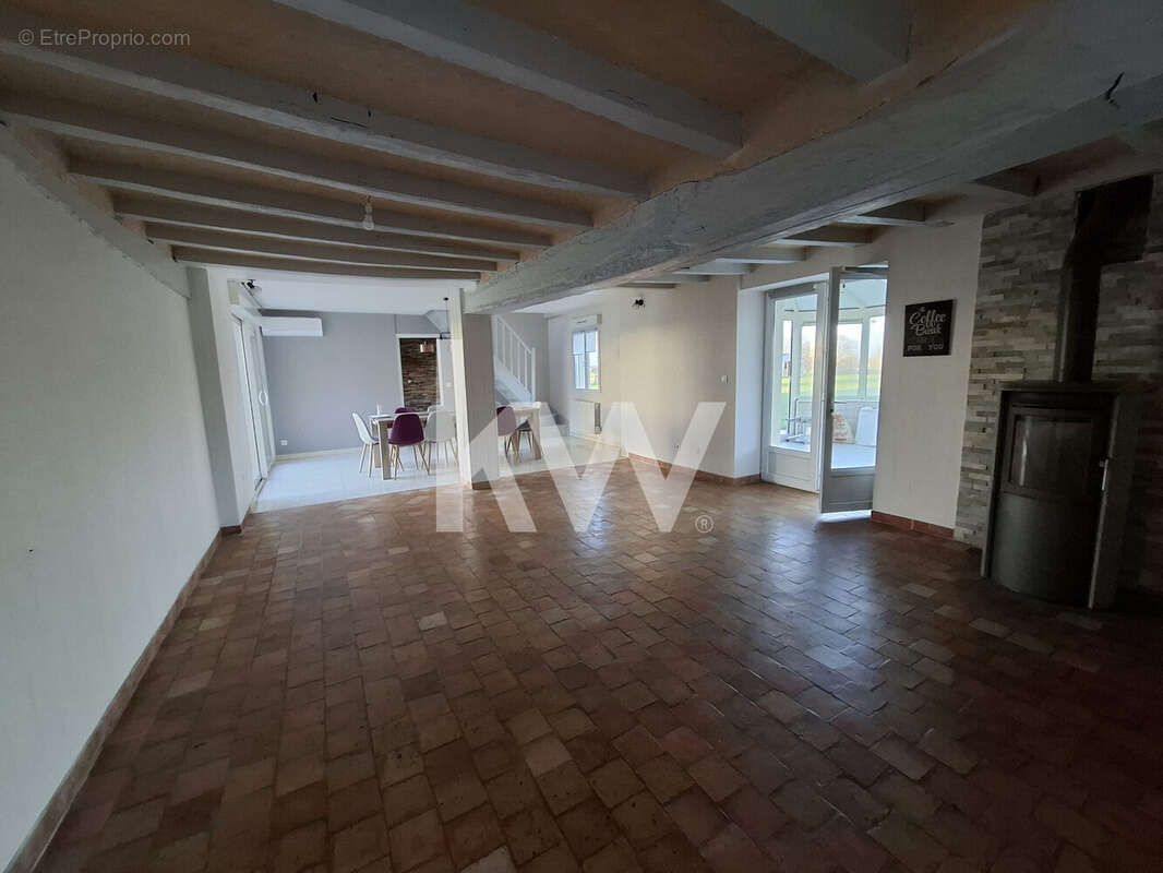 Maison 160 m² à Prunay-Cassereau  - photo 8