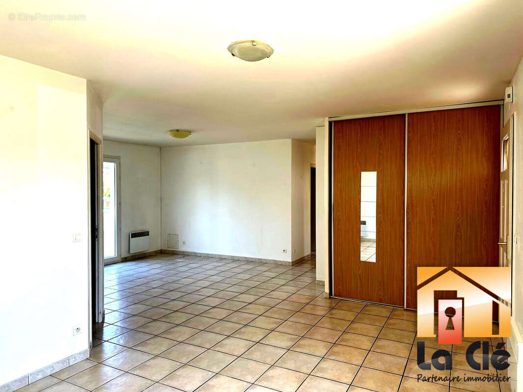 Maison à CASTELCULIER