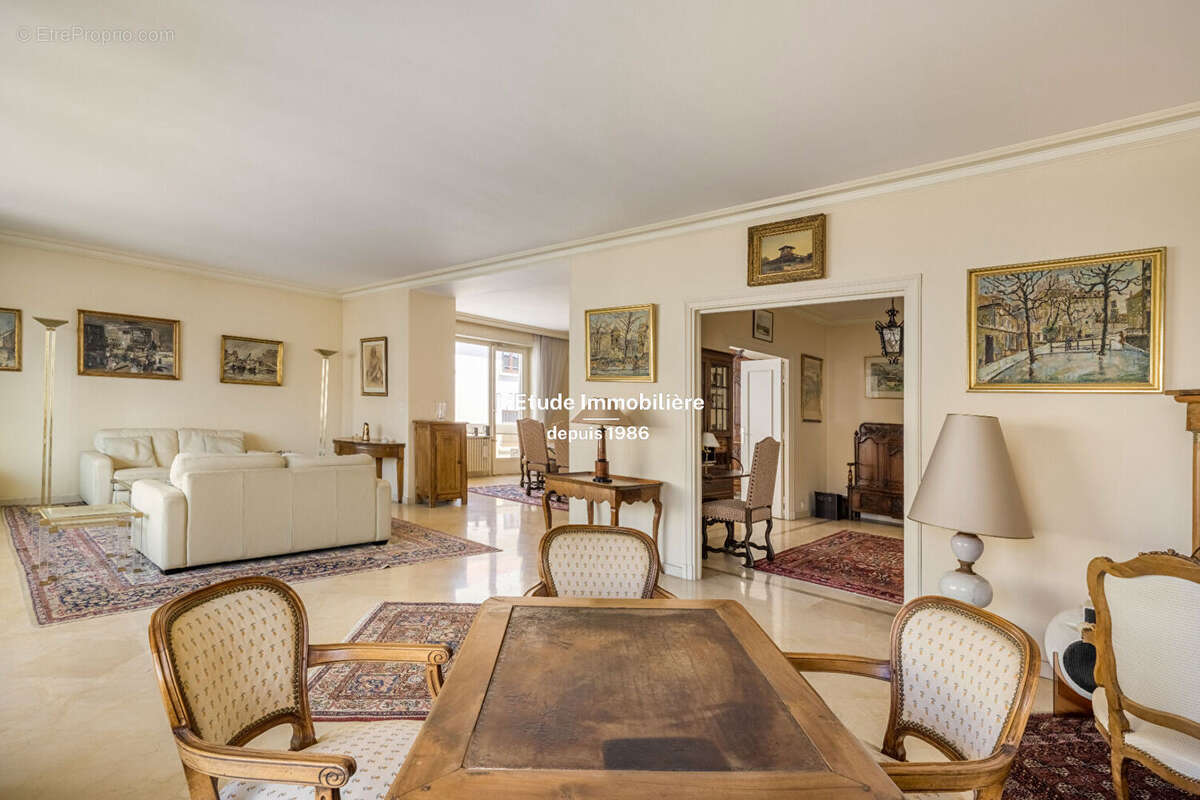 Appartement à LYON-6E