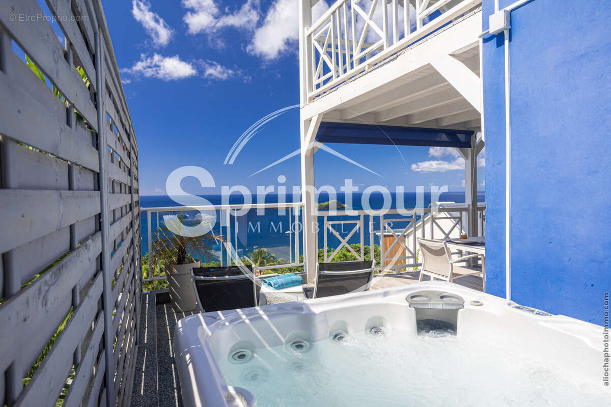Appartement à BOUILLANTE