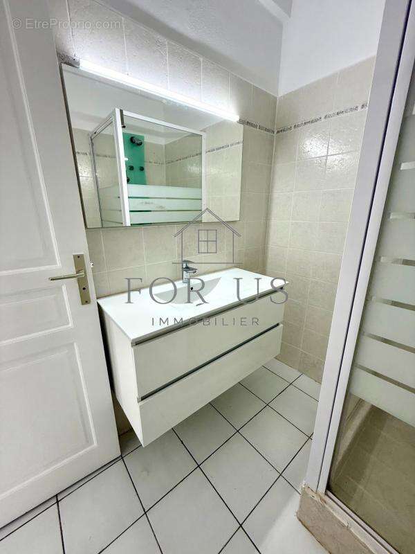 À vendre – exclusivité – maison t5 à sainte-anne (97180) - photo 11