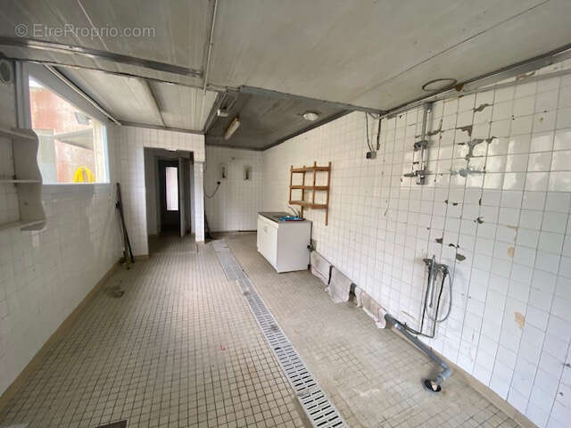 Maison d'habitation avec ancien local commercial - photo 34