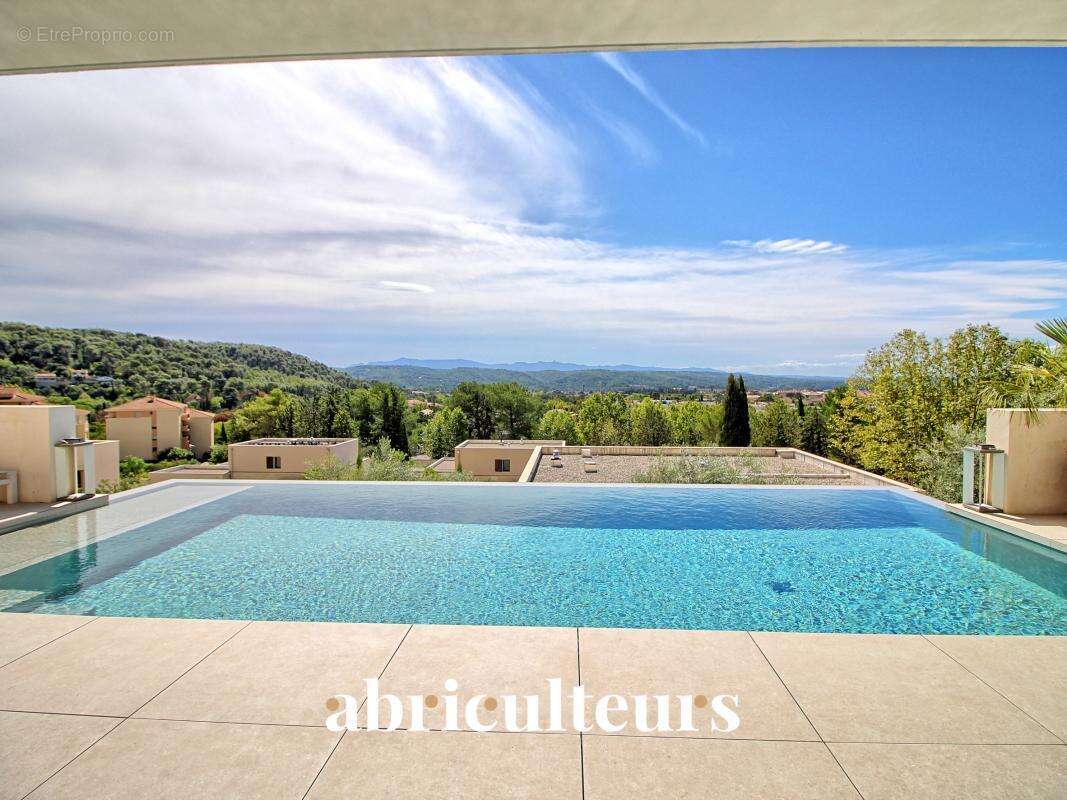 Maison à AIX-EN-PROVENCE