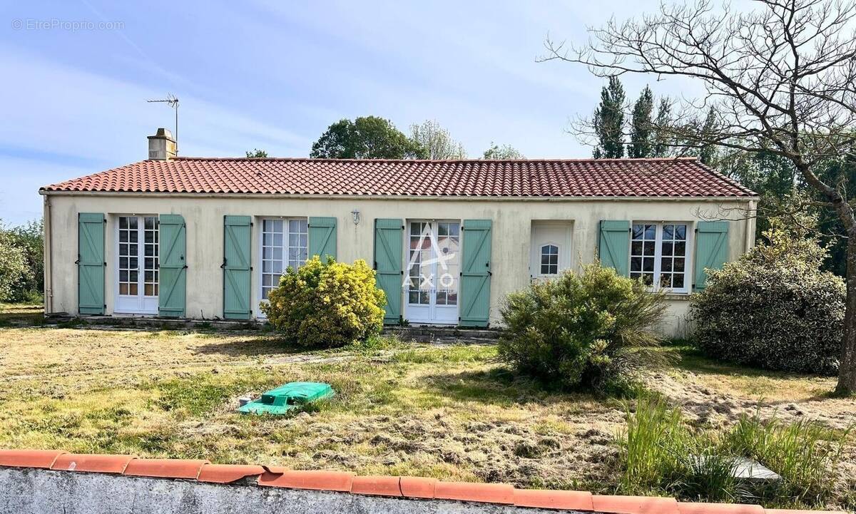 Maison à LA BRUFFIERE