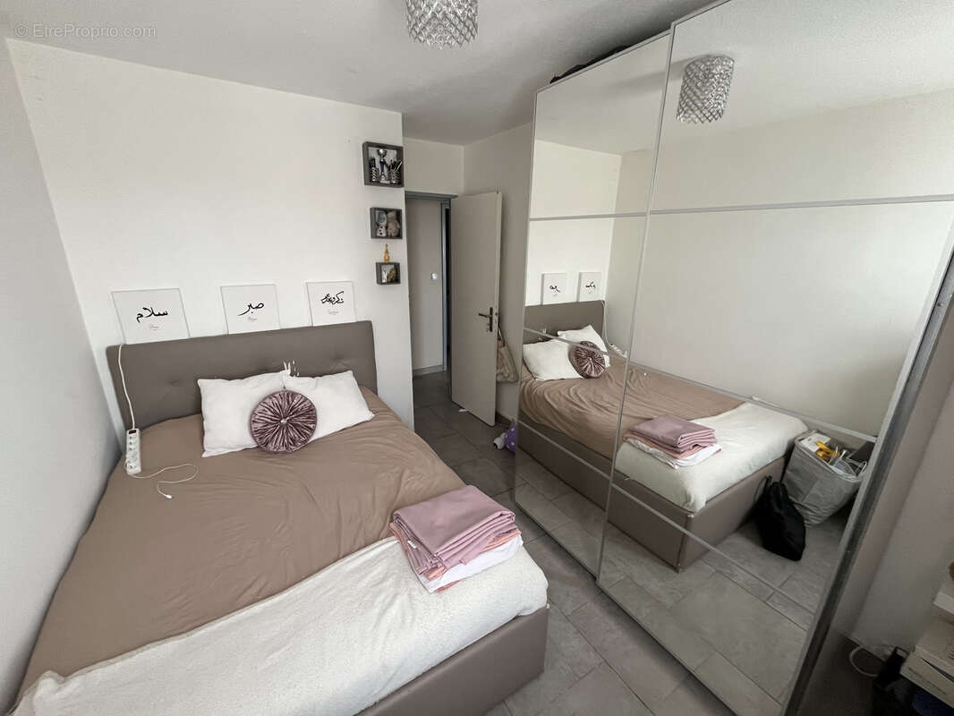 Appartement à PORT-DE-BOUC