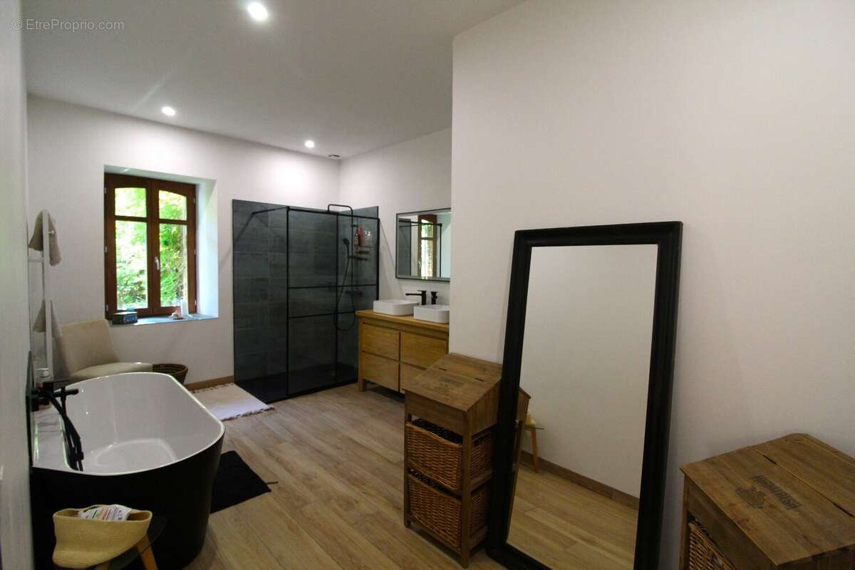 Maison à GABIAN