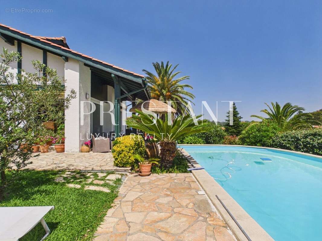 Maison à SAINT-JEAN-DE-LUZ