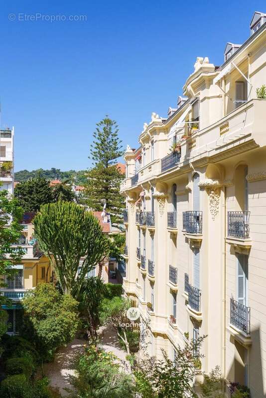 Appartement à NICE
