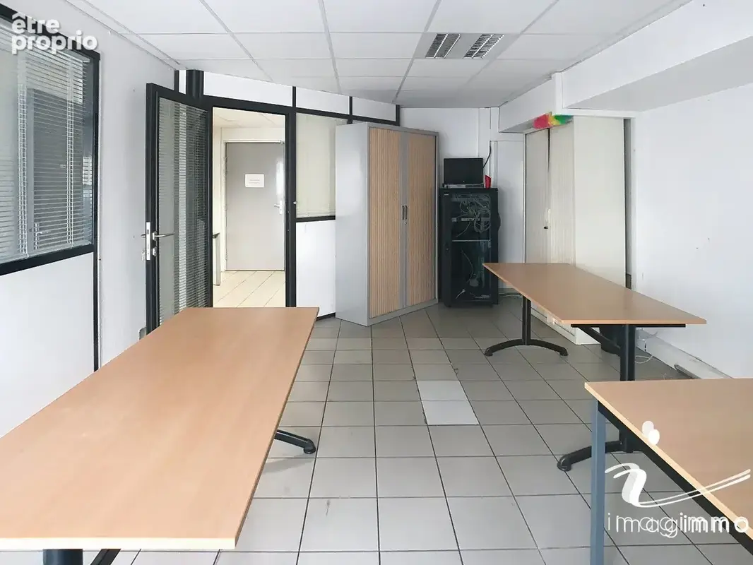 Emplacement rare ! Local commercial 210 m2 ? Quartier Gare Montpellier - photo 10