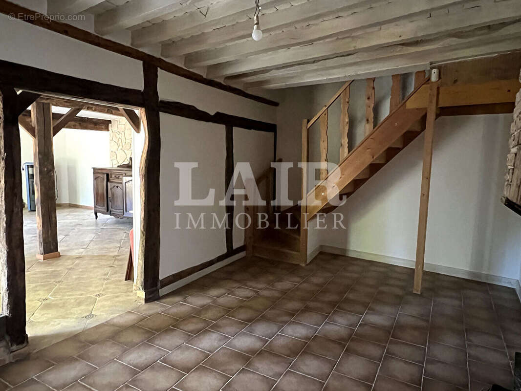 Maison Colombage, 3 minutes de Briouze sur 17598 m²  - Réf: E15547 - photo 6