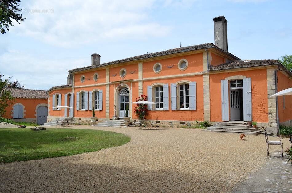 Maison à BLAYE