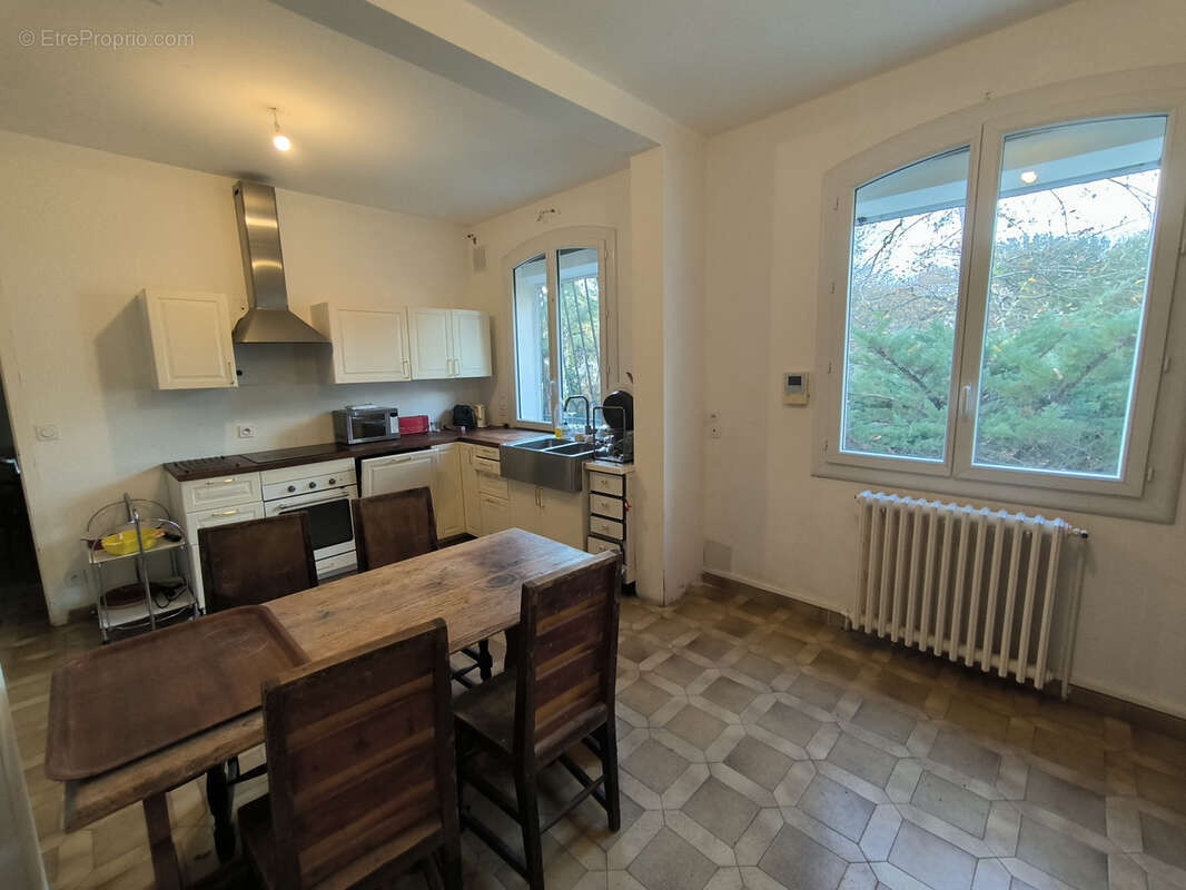 Maison à MONTBAZON