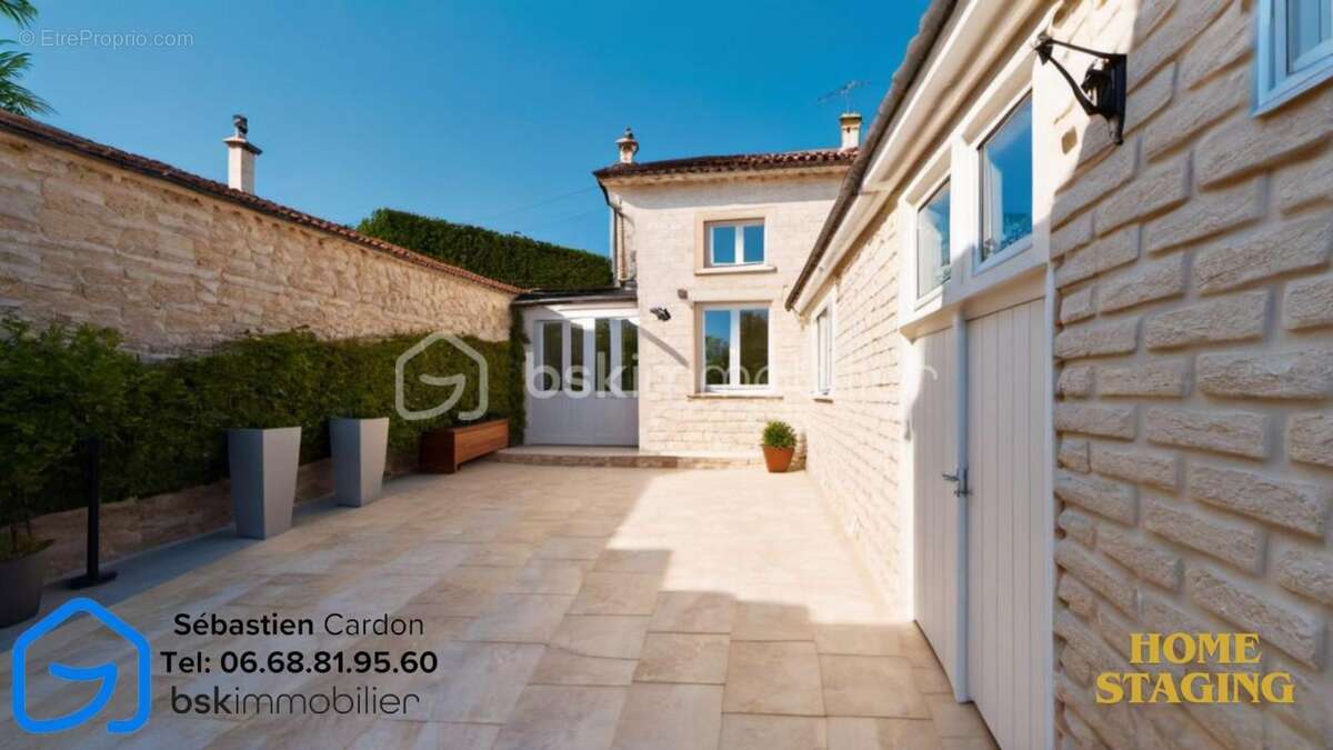 Maison à DOURGES