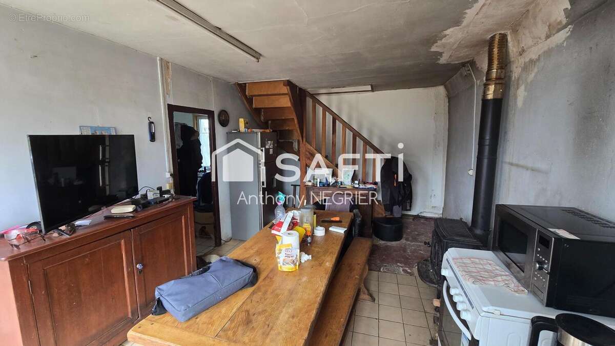 Photo 5 - Maison à LE MENIL-DE-BRIOUZE