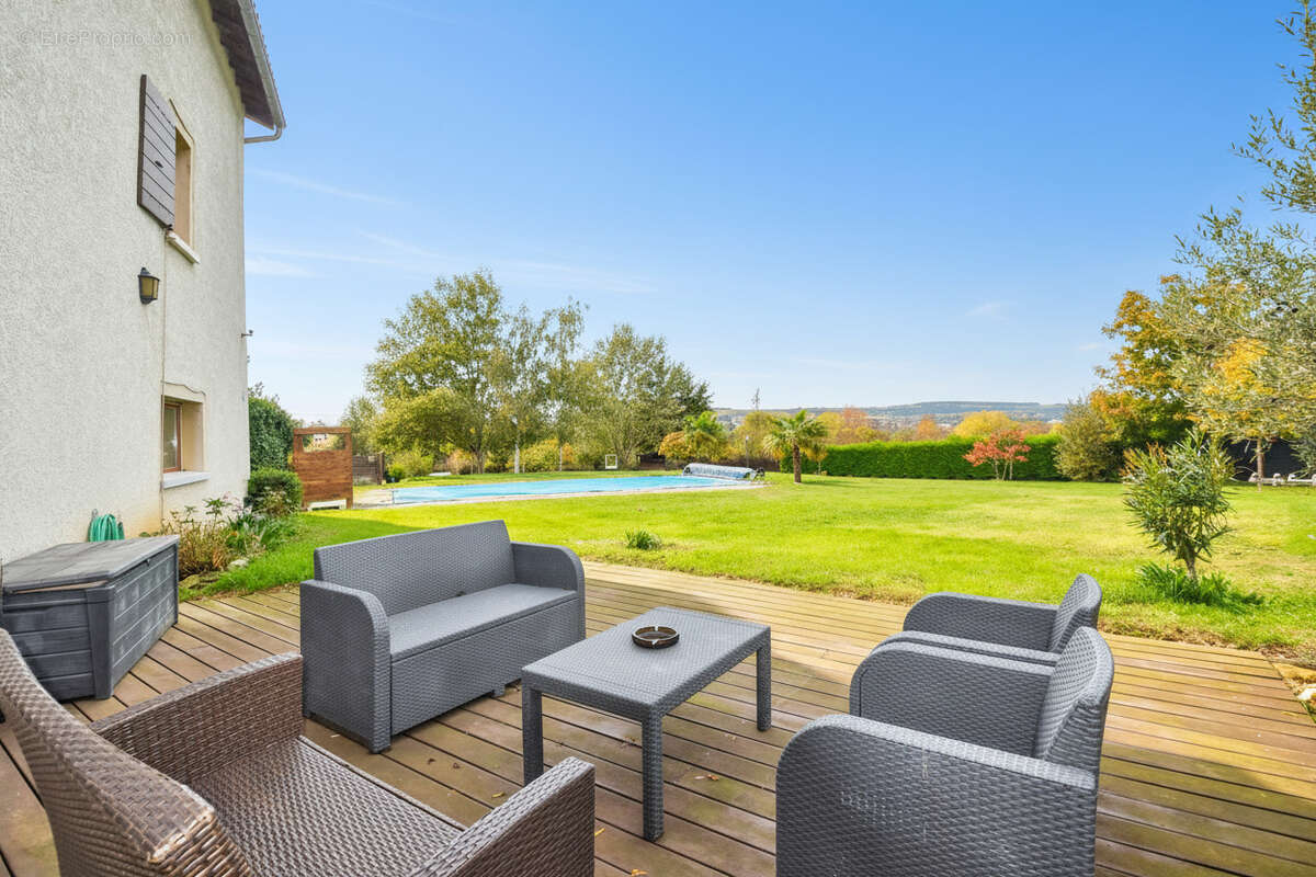 Maison à MARCILLY-D'AZERGUES