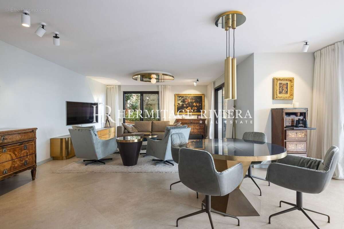Appartement à CAP-D'AIL