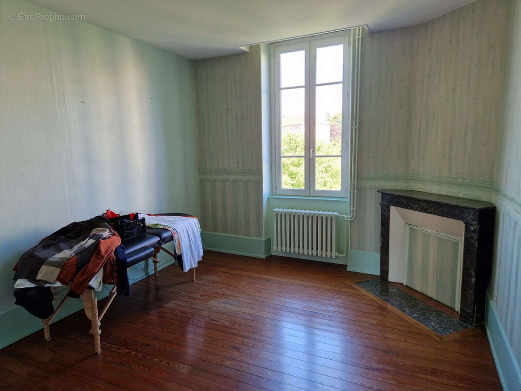 Centre ville maison de maître de 540 m2 - photo 12