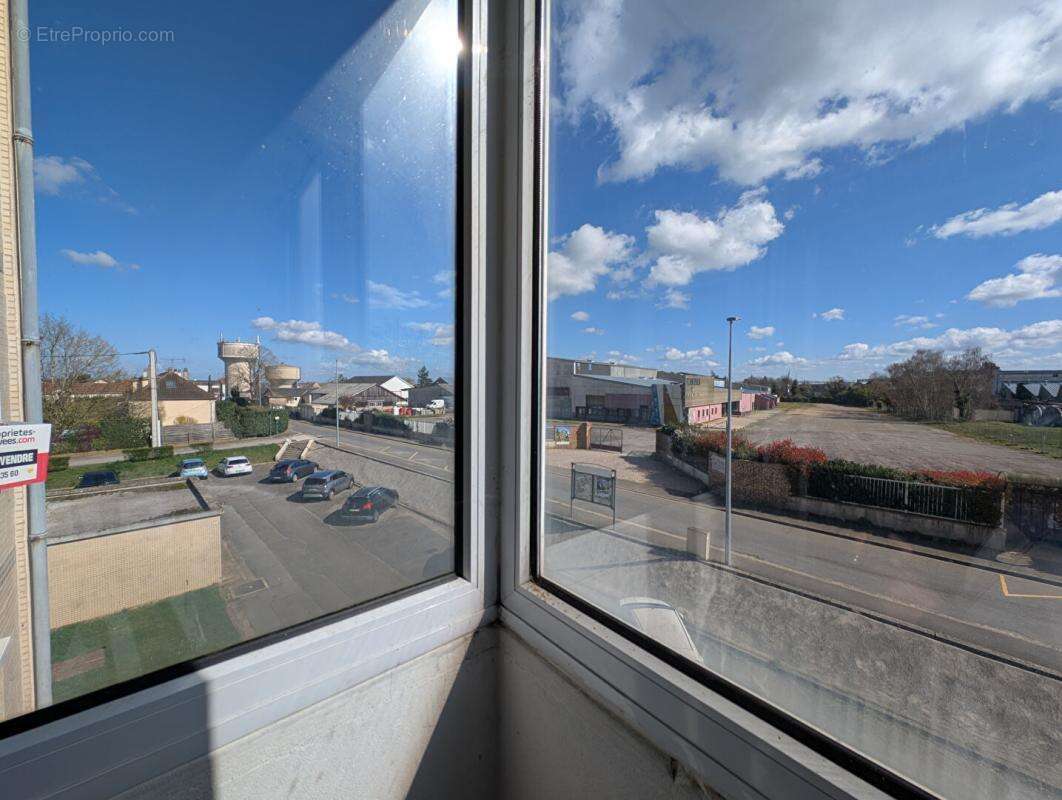 Appartement à VERNOUILLET