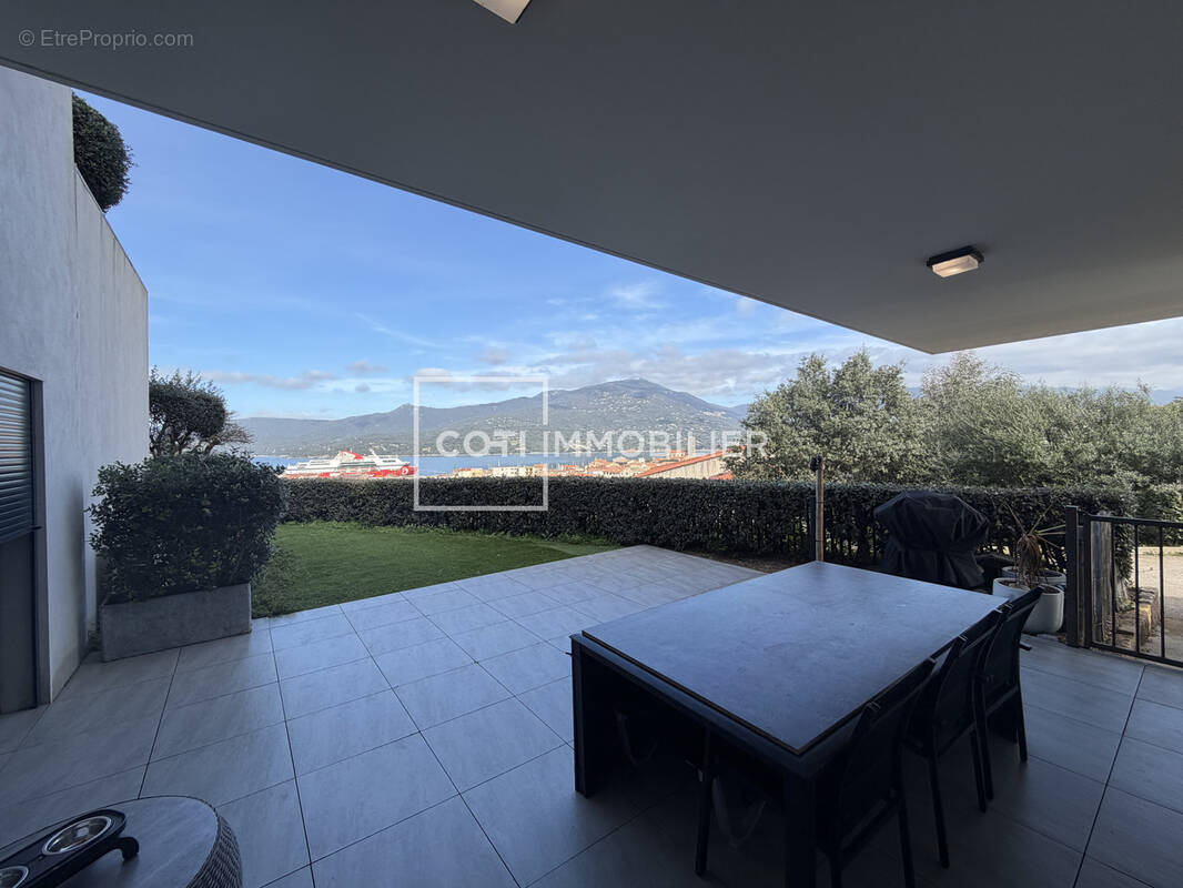Appartement à PROPRIANO