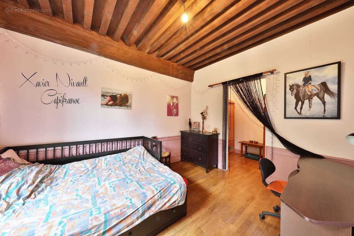 Maison à vendre 6 pièces proche de SAINT TRIVIER DE COURTES (01) - photo 12