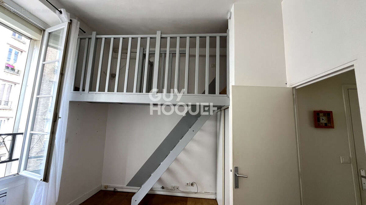 2 pièces plein de charme au coeur de la rue de Charenton - 31 m2 au sol - photo 7