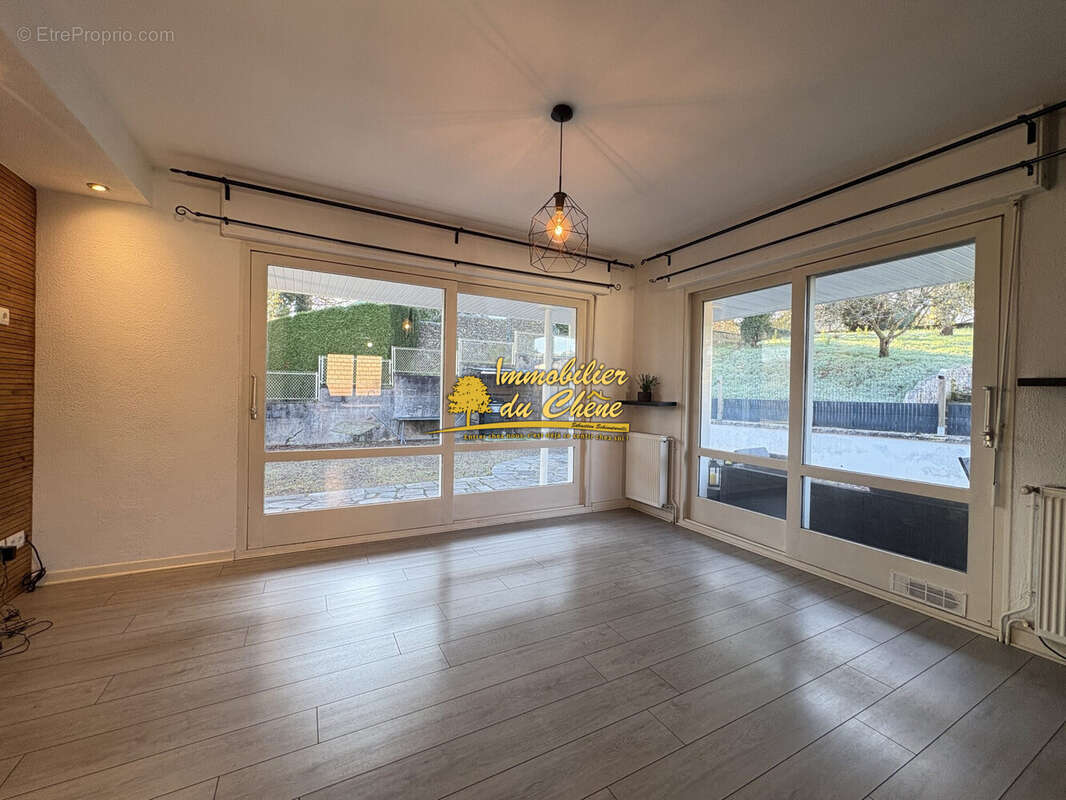 Maison à LUXEUIL-LES-BAINS