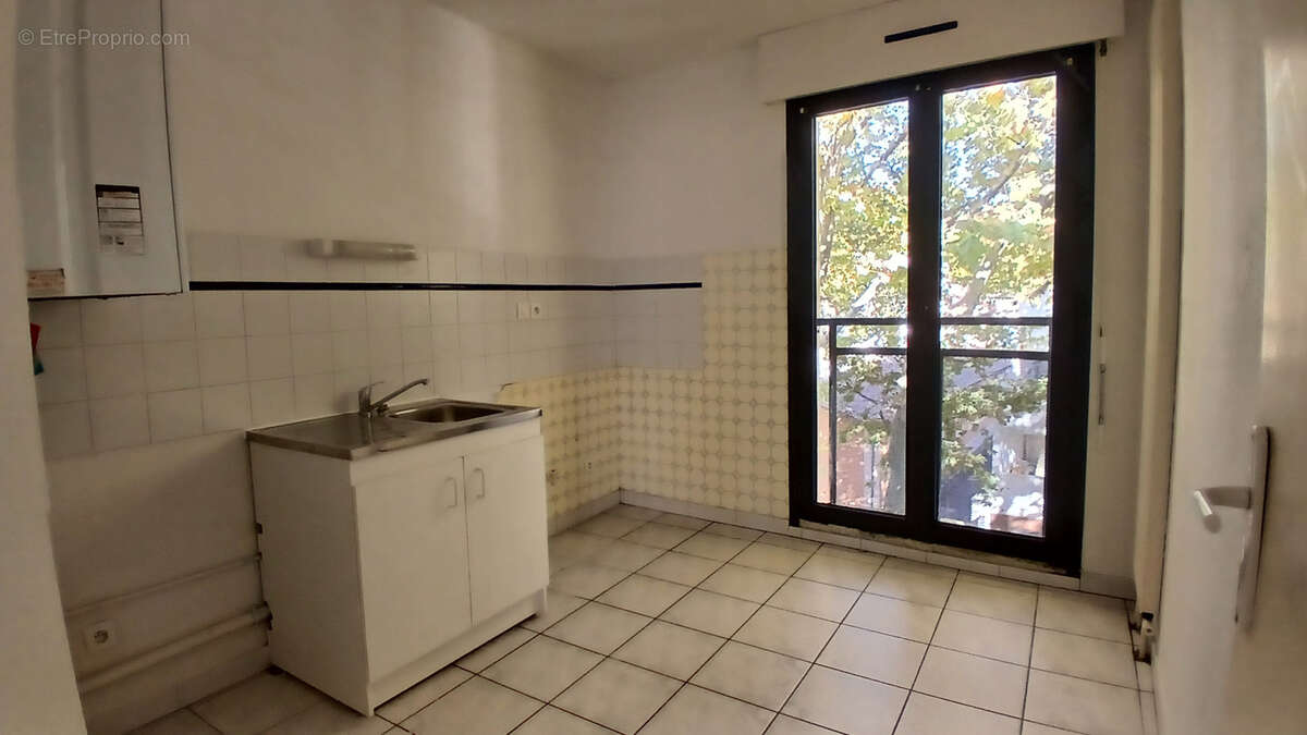 Appartement à LUNEL