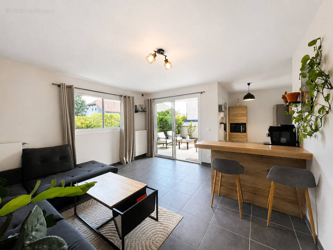 T3 de standing avec terrasse et garage double - photo 4