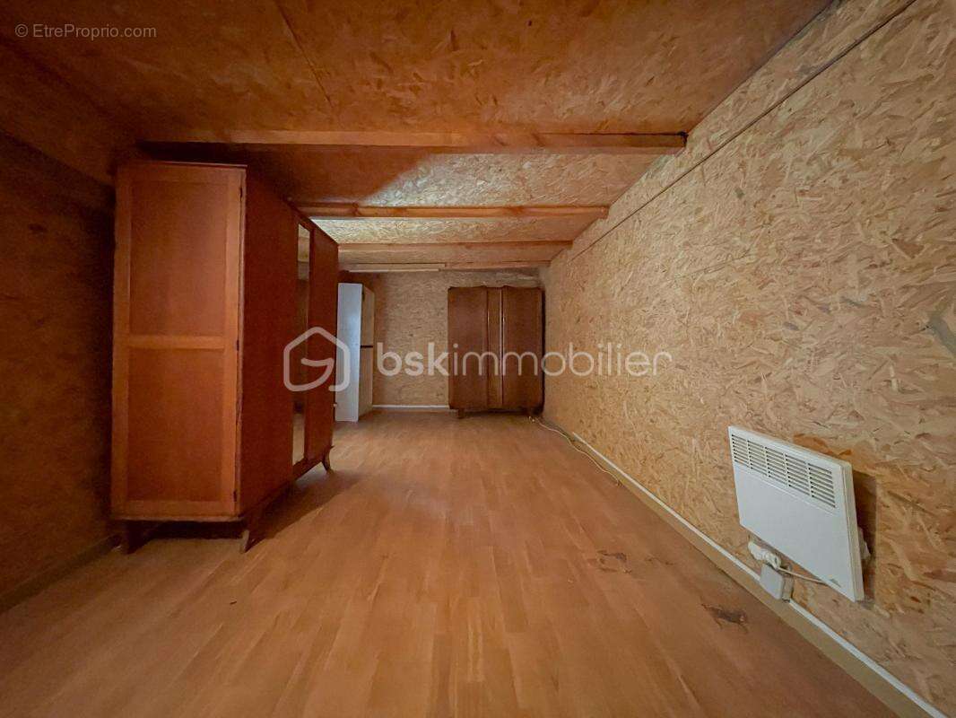 Maison à SAINT-HILAIRE-LES-PLACES