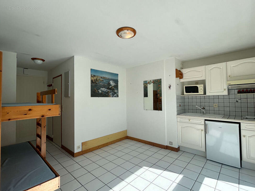 Appartement à VAUX-SUR-MER