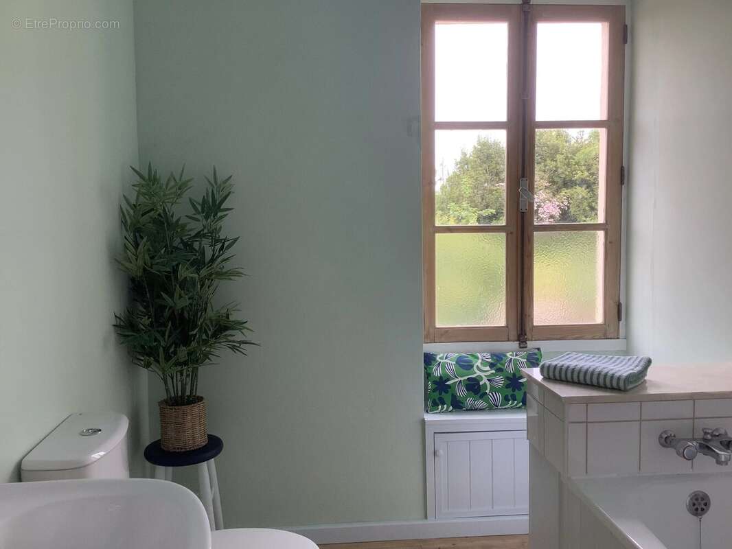 Maison à FONTENAY-LE-COMTE