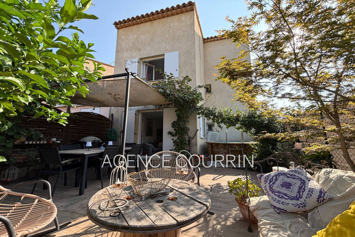 Maison à LE TIGNET